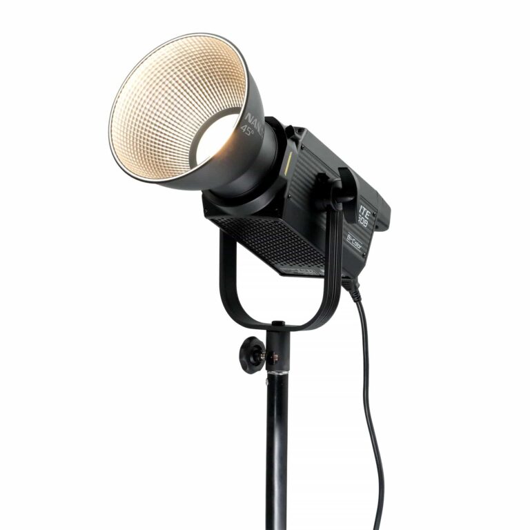 Nanlite FS-150B Bi-Colour COB LED Light